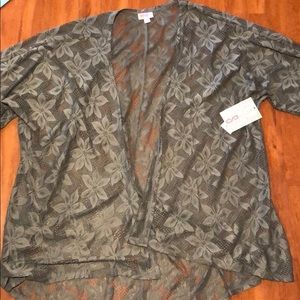 BRAND NEW!!! Grey lace Lularoe Lindsay